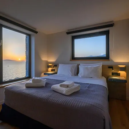 Mani Suites Agios Nikolaos  Exterior photo