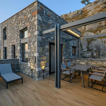Mani Suites Agios Nikolaos  Exterior photo
